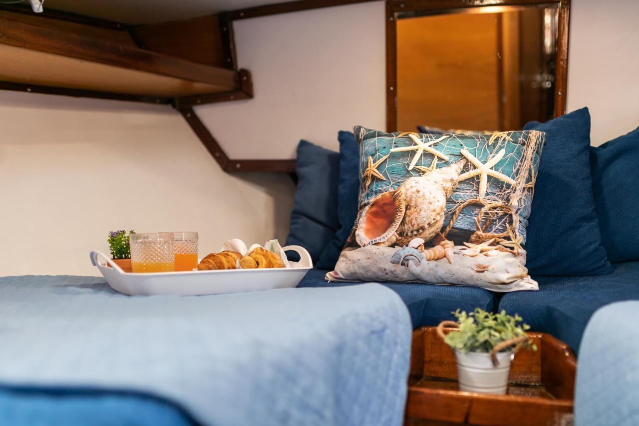 Marta Boat B&B Castelsardo Eksteriør billede