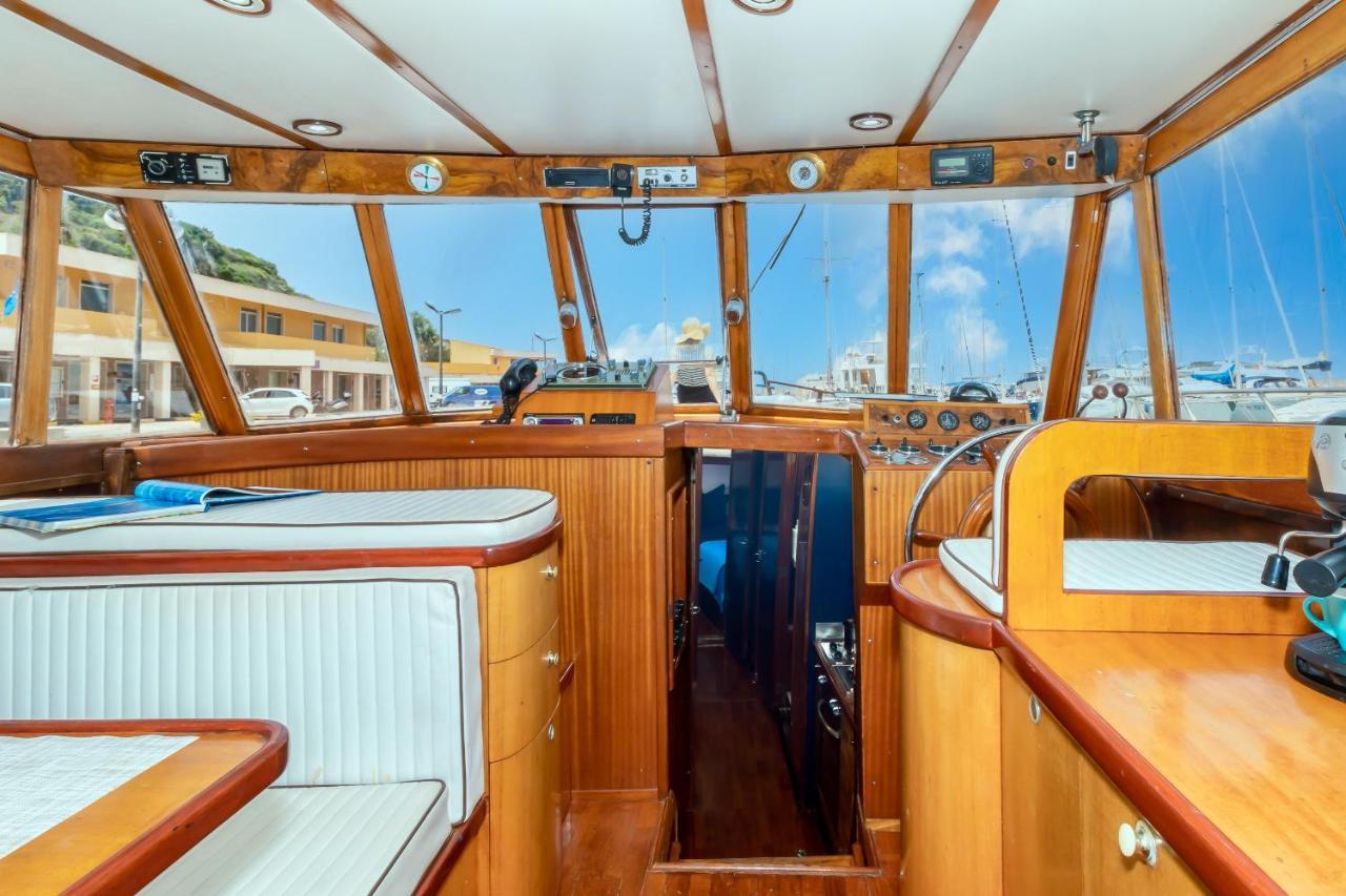 Marta Boat B&B Castelsardo Eksteriør billede