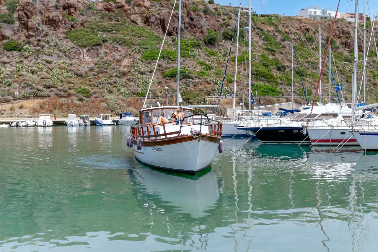 Marta Boat B&B Castelsardo Eksteriør billede